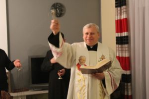 ks. Tadeusz Chlipała, ks. Daniel Szymanik, par. Św. Brata Alberta Świebodzice