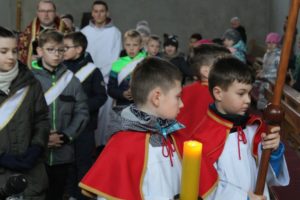 Droga krzyżowa dzieci par. Św. Brata Alnerta Świebodzice