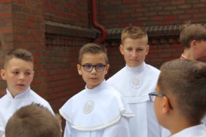 ministranci, par. Św. Brata Alberta Świebodzice