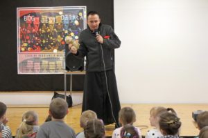 Rekolekcje szkolne, ks. Jakub Bartczak, Świebodzice Św. Brat Albert