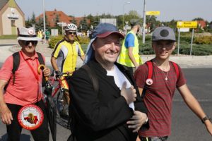 15 piesza pielgrzymka świdnicka, parafia św. brat albert świebodzice